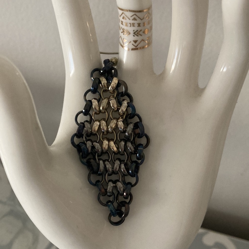 Chain Metal linked Earrings - Picture 2 of 2